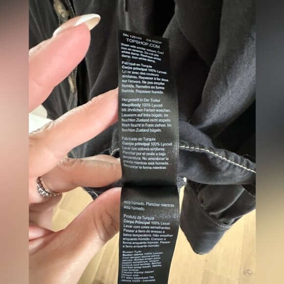 Topshop Button-Down Collared Shirt – Size 4 (US 4 / UK 6) - Picture 5 of 5